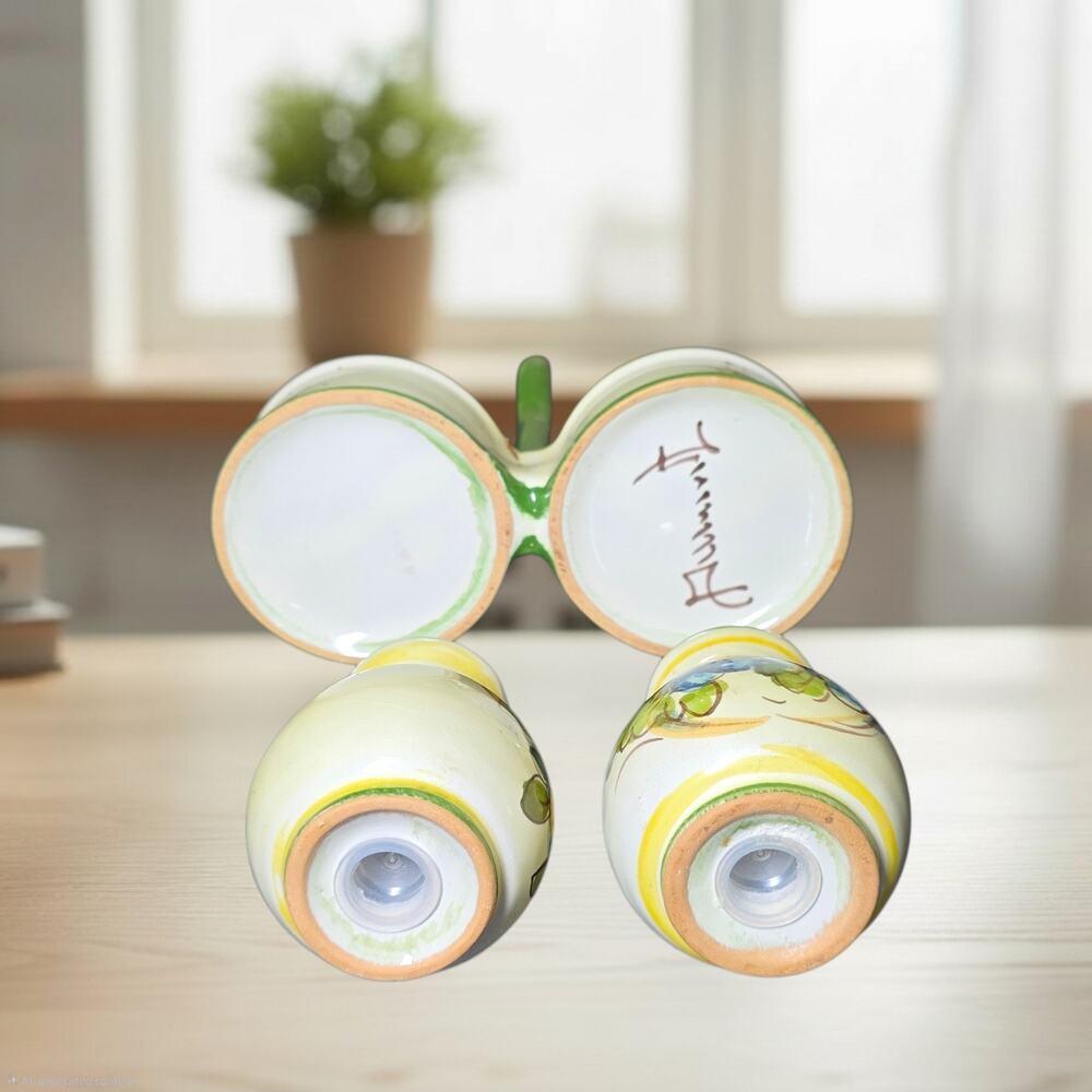 Ceramiche De Simone Sicilian Hand-Painted Salt & Pepper Set - Picture 7 of 9